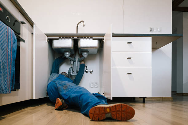 Professional Emergency Plumber technician working in White Hall, MD